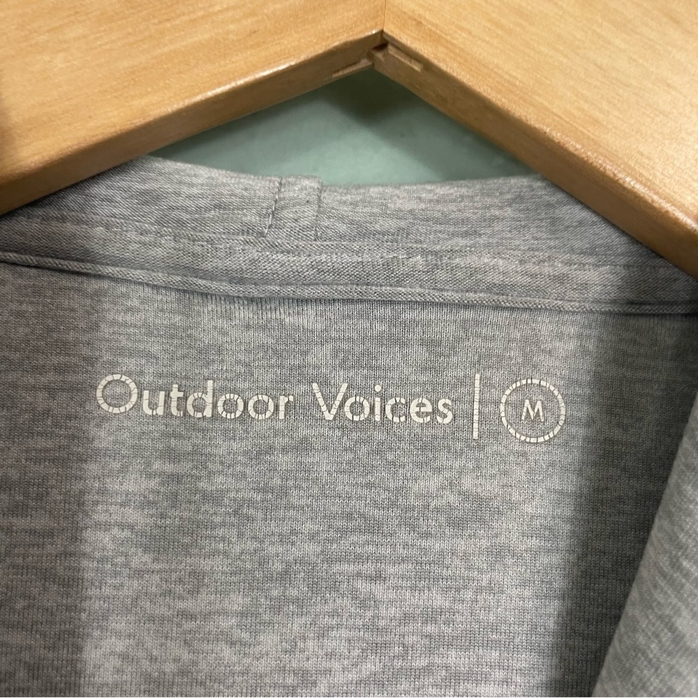 Outdoor Voices Cloudknit Hoodie Lightweight Men Size Medium Light Gray Pullover - Picture 5 of 10